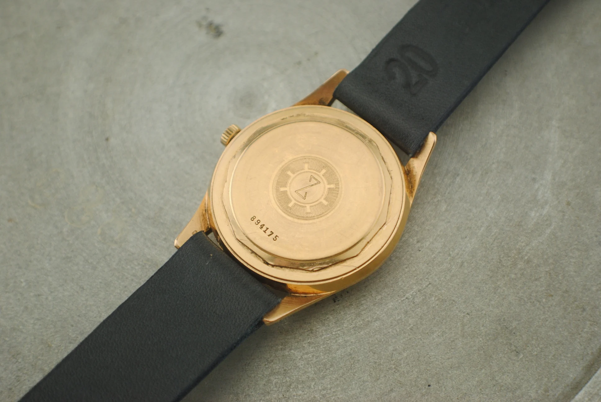 Caseback view of the sold Zenith automatic showing the Zenith emblem and visible number 894175